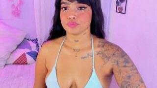 honeymia nude on cam for live porn chat