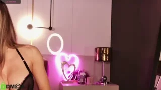 OliviaHawn nude webcam for live sex chat