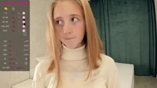 RoseWellsk nude webcam for live sex chat