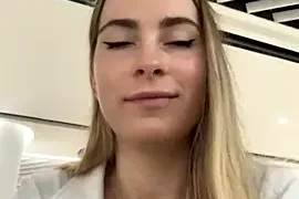 KissMissAngela nude webcam for live sex chat