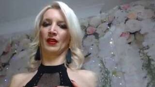 Serenexx nude on cam for live porn chat