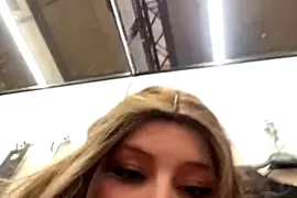 AmmyRich nude webcam for live sex chat