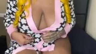 BAD BITCH THICK ASF nude on cam for live porn chat
