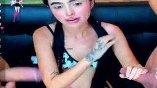 hot-skinny-girl nude on cam for live porn chat