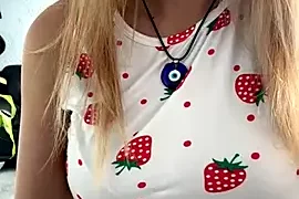 manicdragonprincess nude webcam for live sex chat