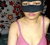 Riya_goa nude webcam for live sex chat