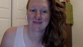 The Naked Honey Bee nude on cam for live porn chat
