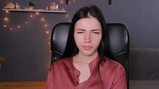 lili-stinger nude on cam for live porn chat