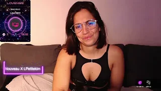 LPetitekim nude webcam for live sex chat