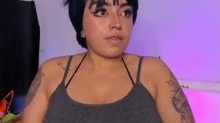 meli-shield nude on cam for live porn chat