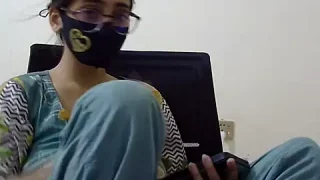 Rose-Shyy nude webcam for live sex chat