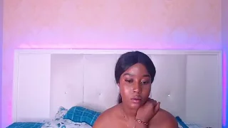 MichaelaCox nude webcam for live sex chat