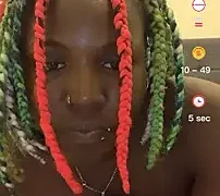 Miss-syanaa nude webcam for live sex chat
