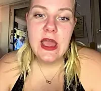 SexyLorii nude webcam for live sex chat