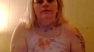 mamiiirenee nude on cam for live porn chat