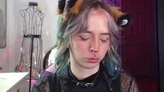 Meineko nude on cam for live porn chat