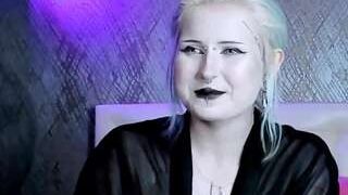 sexy-goth nude on cam for live porn chat