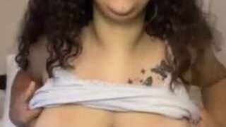 SoriyahSann nude on cam for live porn chat