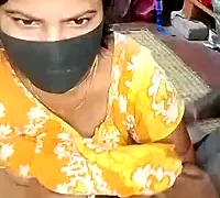Hot-Keran nude webcam for live sex chat