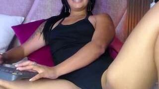 ISA-GIRALDO nude on cam for live porn chat