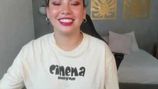 lisa-purple nude on cam for live porn chat