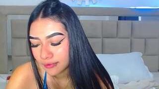 SarasCandy nude on cam for live porn chat