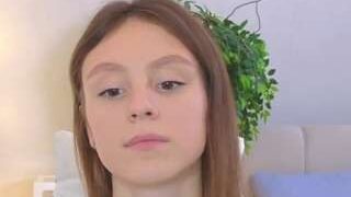 JuneMills nude on cam for live porn chat