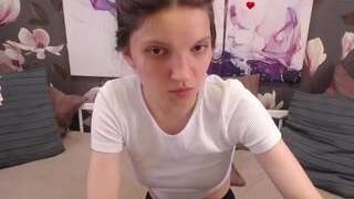 MelanieGrand nude on cam for live porn chat