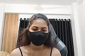 MiaKhalifa– nude webcam for live sex chat