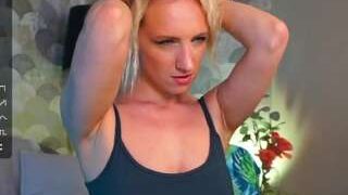 Uma nude on cam for live porn chat
