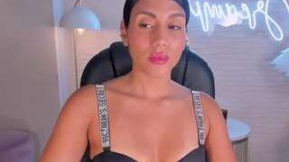 CharlotteCox nude on cam for live porn chat