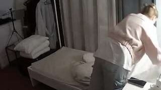 Julmodels Bedroom-E3 nude on cam for live porn chat