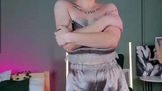 Angela-Roy nude on cam for live porn chat