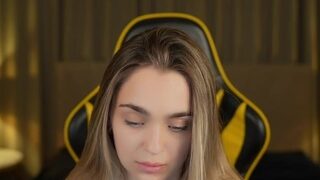 Lana7 nude on cam for live porn chat