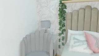 Vaiiolet11 nude on cam for live porn chat