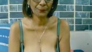 IndianSmileyFace4u nude on cam for live porn chat