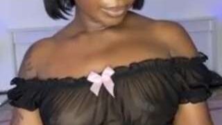 Razorare nude on cam for live porn chat