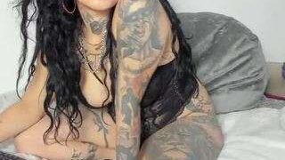 sassycleo_x nude on cam for live porn chat