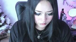 cristal-kosh nude on cam for live porn chat