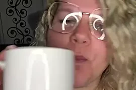 CurvyAnonymousGirl89 nude webcam for live sex chat