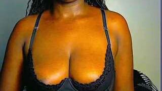 LunaloveRejoinder nude on cam for live porn chat