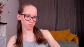 LynetteBails nude on cam for live porn chat