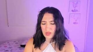 Sky-lee nude on cam for live porn chat