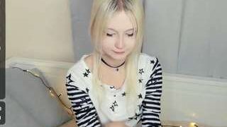 UdeleDowden nude on cam for live porn chat
