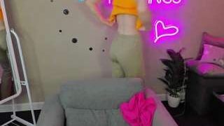 Jill nude on cam for live porn chat