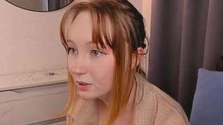 DollyButton nude on cam for live porn chat