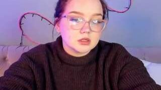 Eva-Wonderland nude on cam for live porn chat