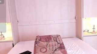 HannyK nude on cam for live porn chat