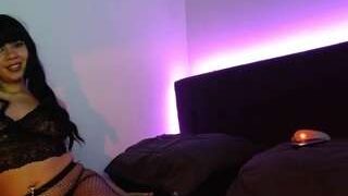 JezebelDreams nude on cam for live porn chat
