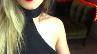 SashaBlooms nude on cam for live porn chat